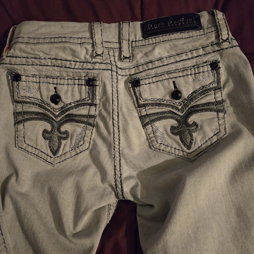 Women Rock Revivals size 30/30 Gray